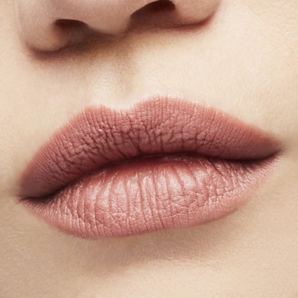MAC Cosmetics Velvet Teddy Matte Lipstick - Picture 3 of 3